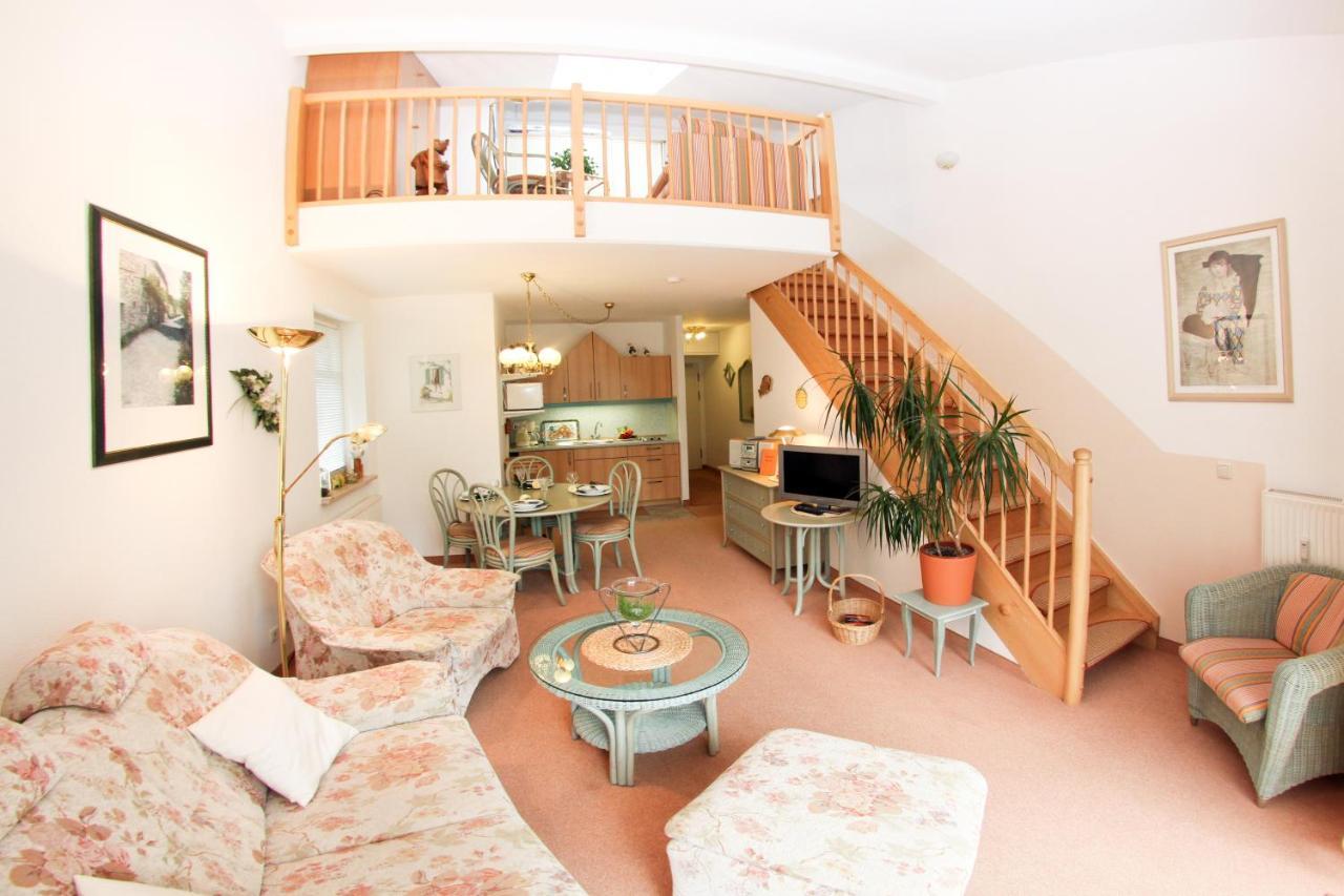 Hotel Rosenhof Kuhlungsborn Bagian luar foto