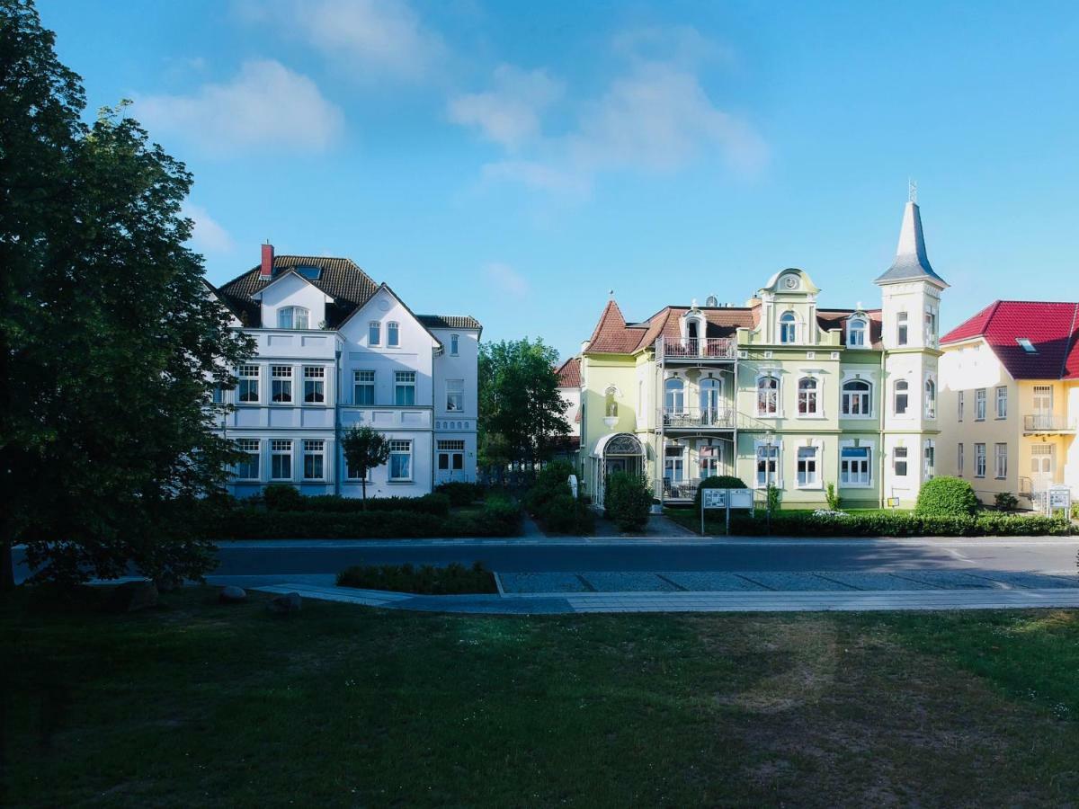 Hotel Rosenhof Kuhlungsborn Bagian luar foto